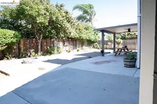 3894 Mission Ct, Oakley, CA 94561 - Photo 22