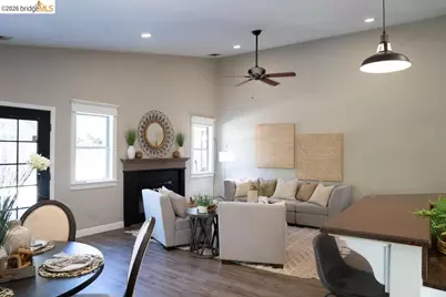3894 Mission Ct, Oakley, CA 94561 - Photo 10