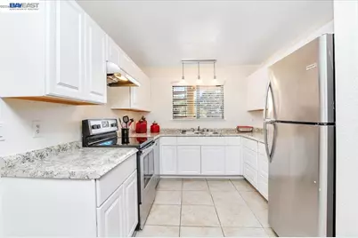 2280 Renwick Ln, Antioch, CA 94509 - Photo 12