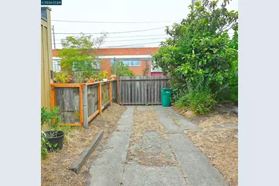979 Grace Ave, Oakland, CA 94608 - Photo 30