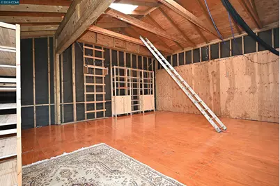 979 Grace Ave, Oakland, CA 94608 - Photo 28