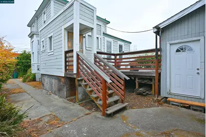 979 Grace Ave, Oakland, CA 94608 - Photo 32