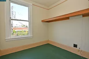 979 Grace Ave, Oakland, CA 94608 - Photo 18