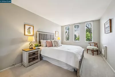 758 Kingston Ave #22, Oakland, CA 94611 - Photo 14