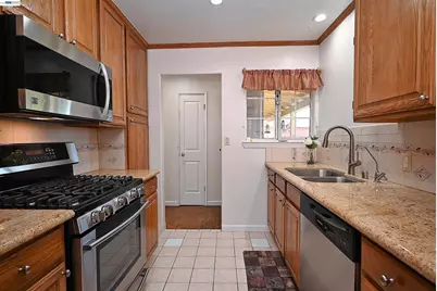 26454 Taft St, Hayward, CA 94544 - Photo 6