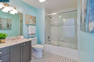 4395 Piedmont Ave, Oakland, CA 94611 - Photo 16