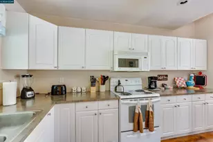 19112 Dyer Ct, Groveland, CA 95321 - Photo 8