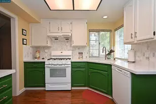 6670 Edgewood Way, Castro Valley, CA 94552 - Photo 22