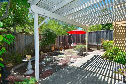 6670 Edgewood Way, Castro Valley, CA 94552 - Photo 10