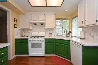 6670 Edgewood Way, Castro Valley, CA 94552 - Photo 22