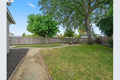 137 Wilton Pl, San Ramon, CA 94583 - Photo 32