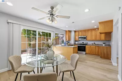 4246 Solar Cir, Union City, CA 94587 - Photo 8