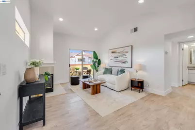 7052 Dublin Meadows St #H, Dublin, CA 94568 - Photo 4