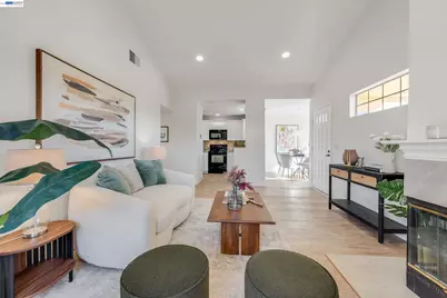 7052 Dublin Meadows St #H, Dublin, CA 94568 - Photo 8