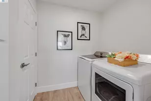 7052 Dublin Meadows St, Dublin, CA 94568 - Photo 16