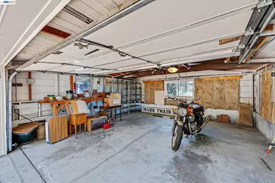 2245 Pelham Pl, Oakland, CA 94611 - Photo 10