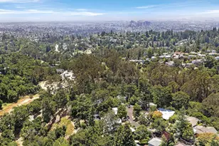 2245 Pelham Pl, Oakland, CA 94611 - Photo 4