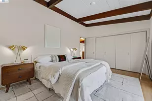 2245 Pelham Pl, Oakland, CA 94611 - Photo 34