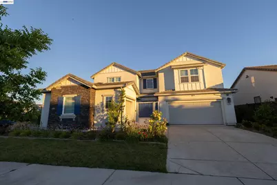 10400 Montaria Way, Elk Grove, CA 95757 - Photo 4