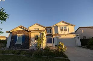 10400 Montaria Way, Elk Grove, CA 95757 - Photo 6