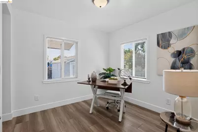 1118 61st Ave, Oakland, CA 94621 - Photo 8