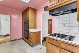 3508 Morcom Ave, Oakland, CA 94619 - Photo 14