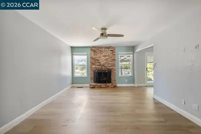 1913 Teresa Ln, Oakley, CA 94561 - Photo 4