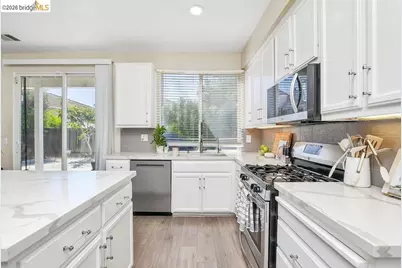 5108 Adriana Ct, Antioch, CA 94531 - Photo 10