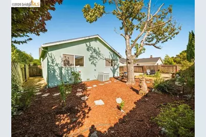 518 Bella Vista Dr, Suisun City, CA 94585 - Photo 48