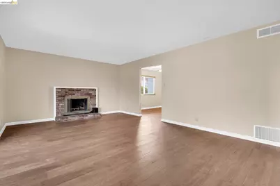 2221 Arata Way, Antioch, CA 94509 - Photo 8