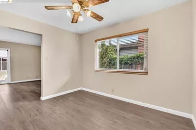 2221 Arata Way, Antioch, CA 94509 - Photo 16