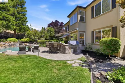 807 Tunbridge Rd, Danville, CA 94526 - Photo 42
