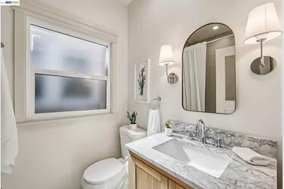 467 Santa Clara Ave, Alameda, CA 94501 - Photo 24
