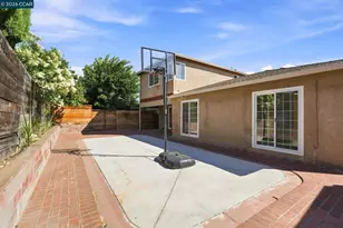 354 Yosemite Dr, Pittsburg, CA 94565 - Photo 26