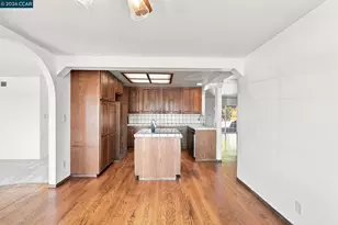 354 Yosemite Dr, Pittsburg, CA 94565 - Photo 10