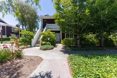 211 Bayside Ct, Richmond, CA 94804 - Photo 1