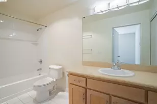 211 Bayside Ct, Richmond, CA 94804 - Photo 14
