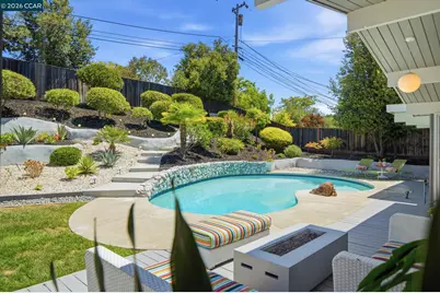 3707 Merridan Dr, Concord, CA 94518 - Photo 46