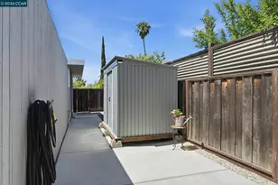 3707 Merridan Dr, Concord, CA 94518 - Photo 72