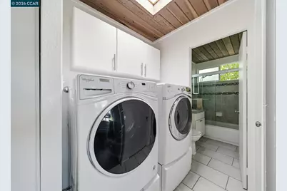 3707 Merridan Dr, Concord, CA 94518 - Photo 36