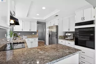 8461 Traminer Ct, San Jose, CA 95135 - Photo 10