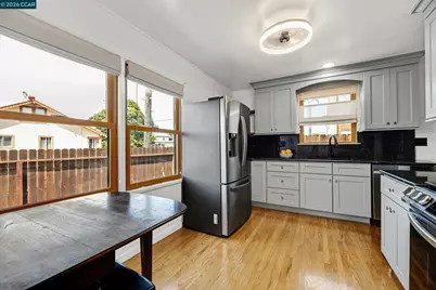 2370 Pine Ave, Richmond, CA 94806 - Photo 10