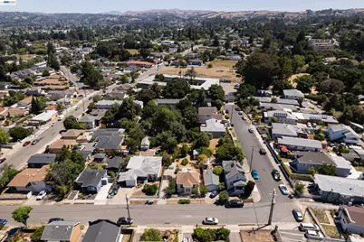 22836 High St, Hayward, CA 94541 - Photo 24