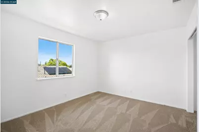 228 Elm Ave, Manteca, CA 95336 - Photo 8