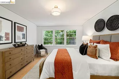 31 Harbord Court, Oakland, CA 94618 - Photo 34
