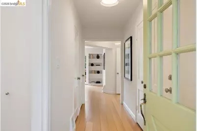 31 Harbord Court, Oakland, CA 94618 - Photo 10