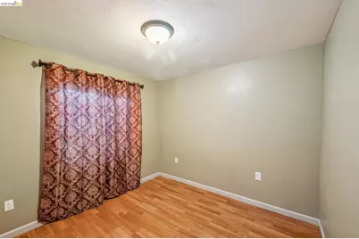 1820 International Blvd, Oakland, CA 94606 - Photo 18