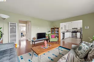3054 Bona St, Oakland, CA 94601 - Photo 14