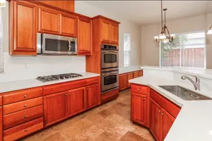 5593 McFarlan Ranch Dr, Antioch, CA 94531 - Photo 4