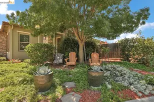 7295 Keyesport Way, Discovery Bay, CA 94505 - Photo 2